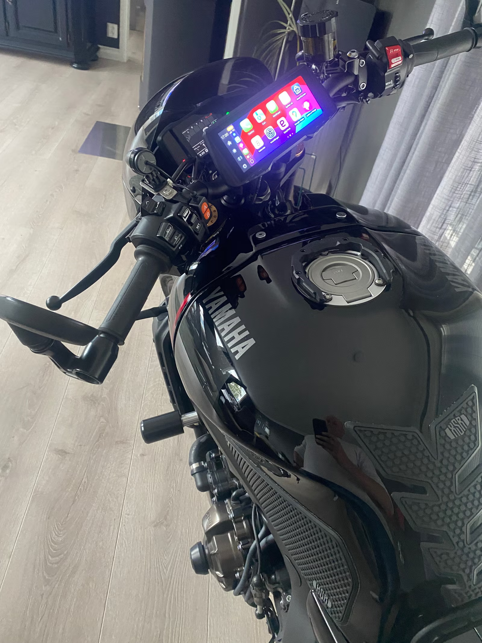 Yamaha XSR 900 2022 14