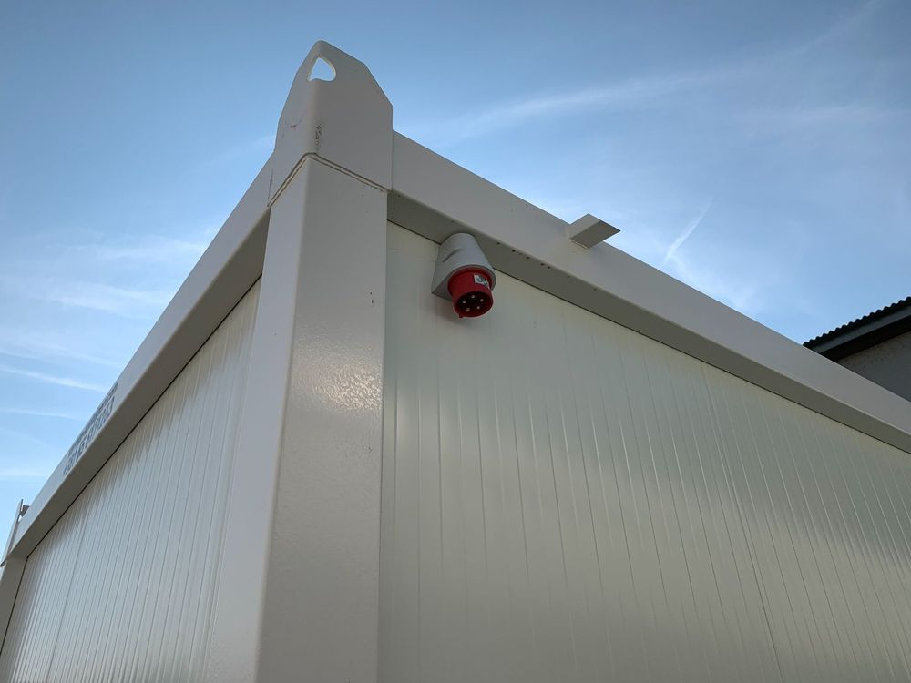 Shipping container 15 ft 47