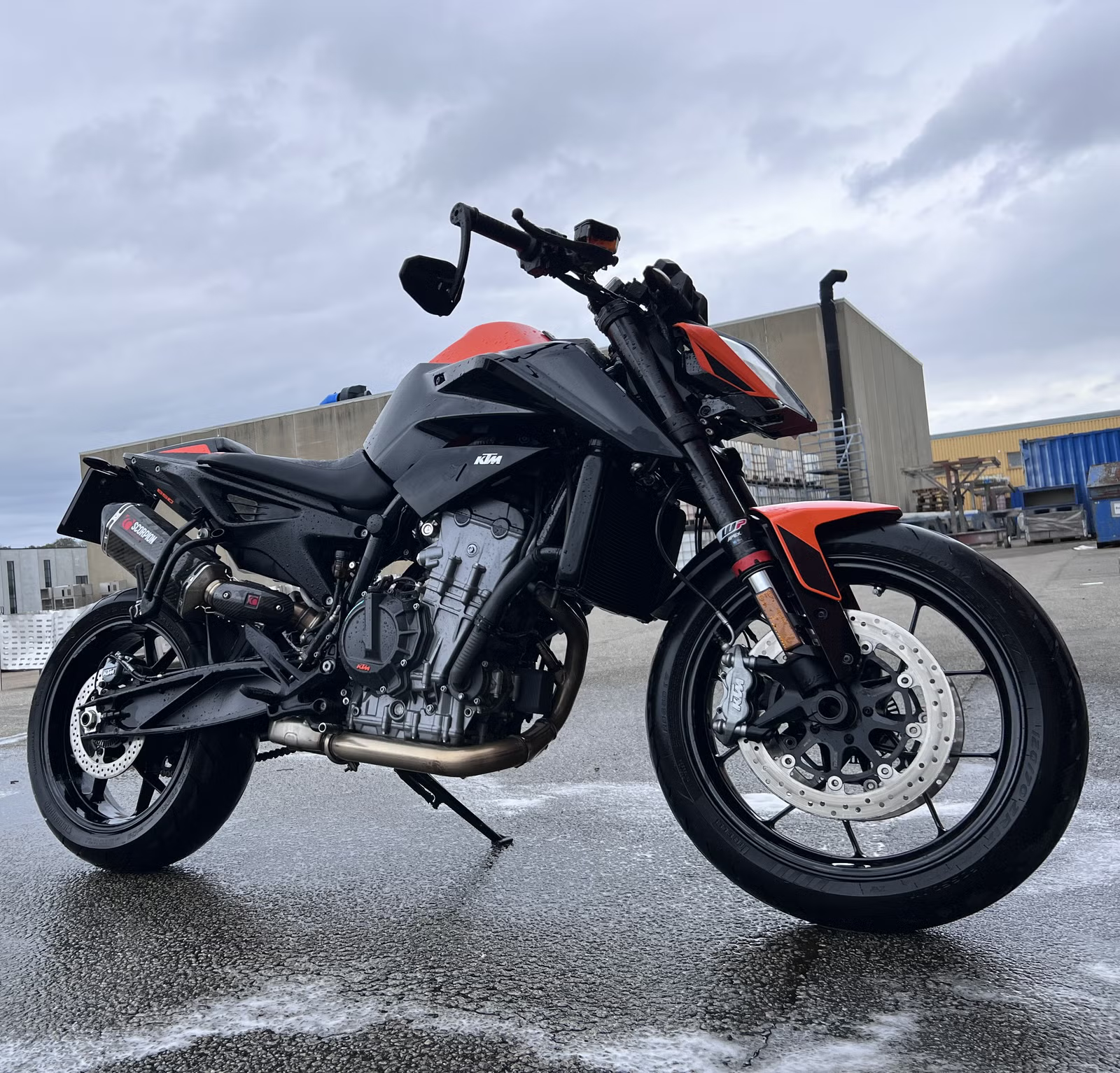 KTM 890 Duke 2021 4