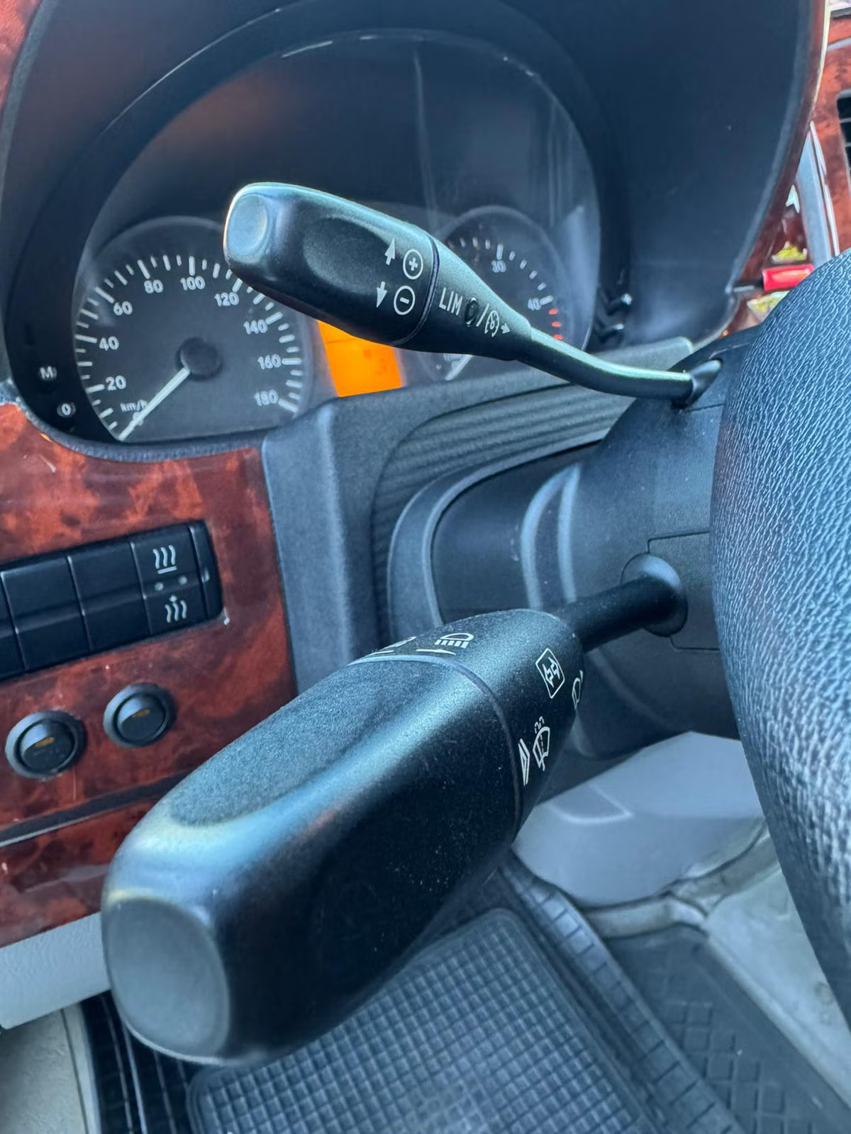 Mercedes-Benz Sprinter 2007 12