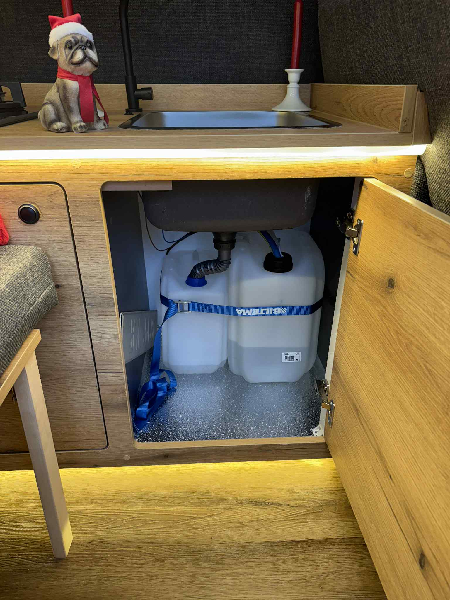 Volkswagen Transporter 2017 27