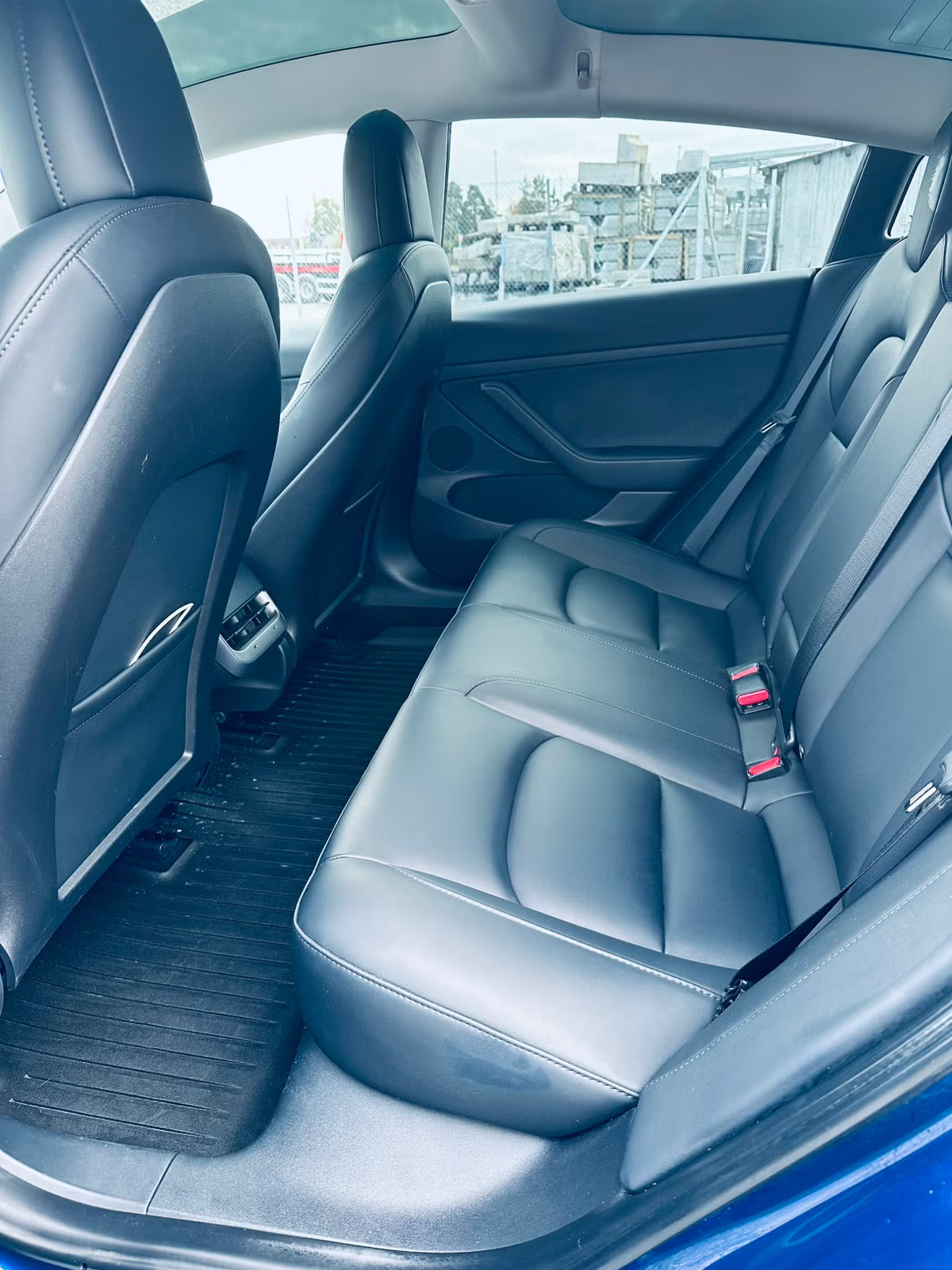 Tesla Model 3 2021 13