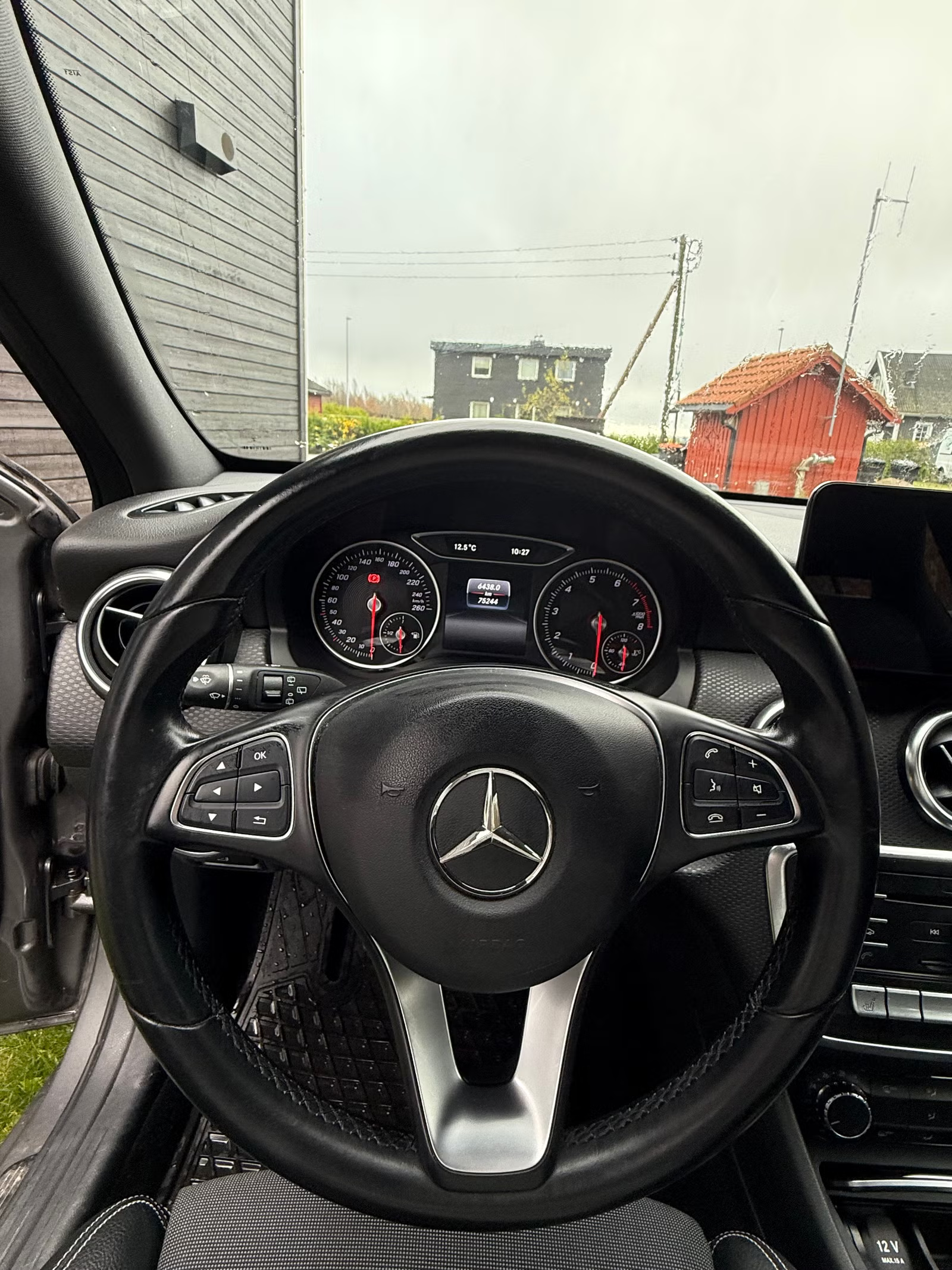 Mercedes-Benz A160 2016 14