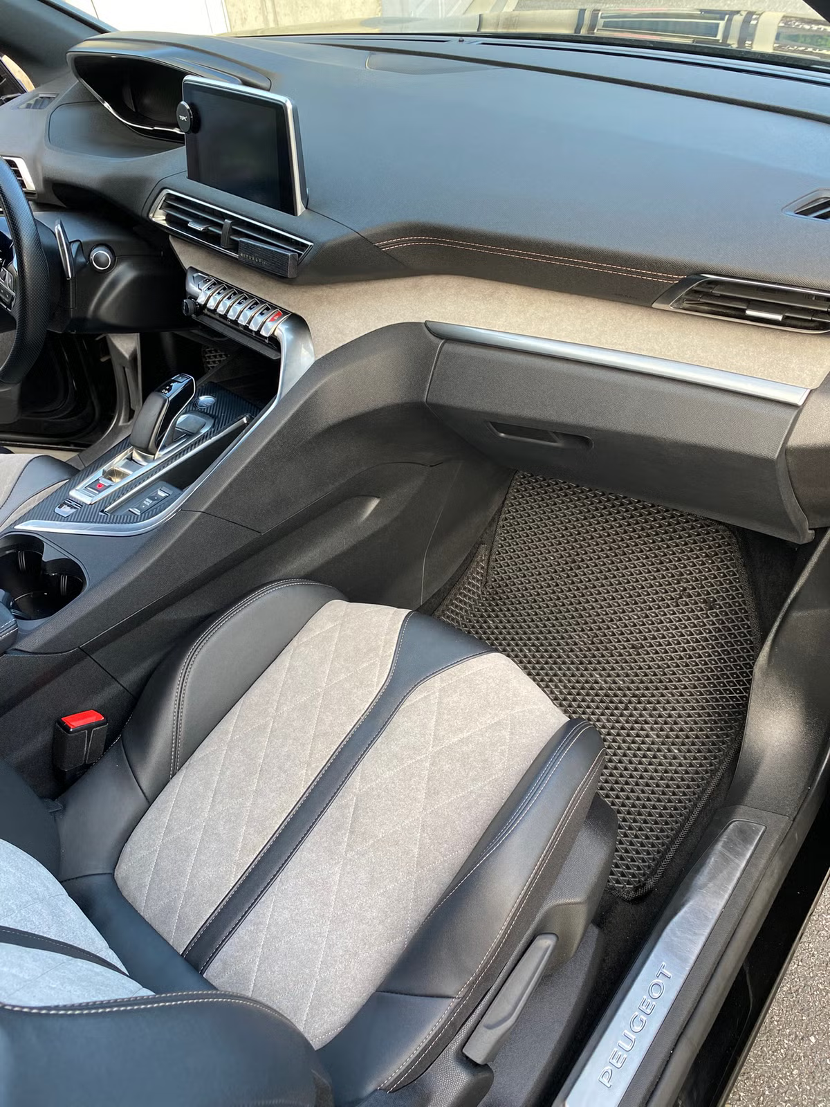 Peugeot 3008 2020 15