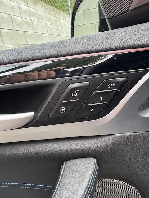 BMW iX3 2023 18