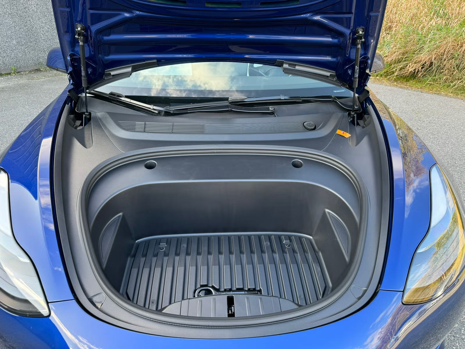Tesla Model 3 Long Range Dual Motors 2023 13